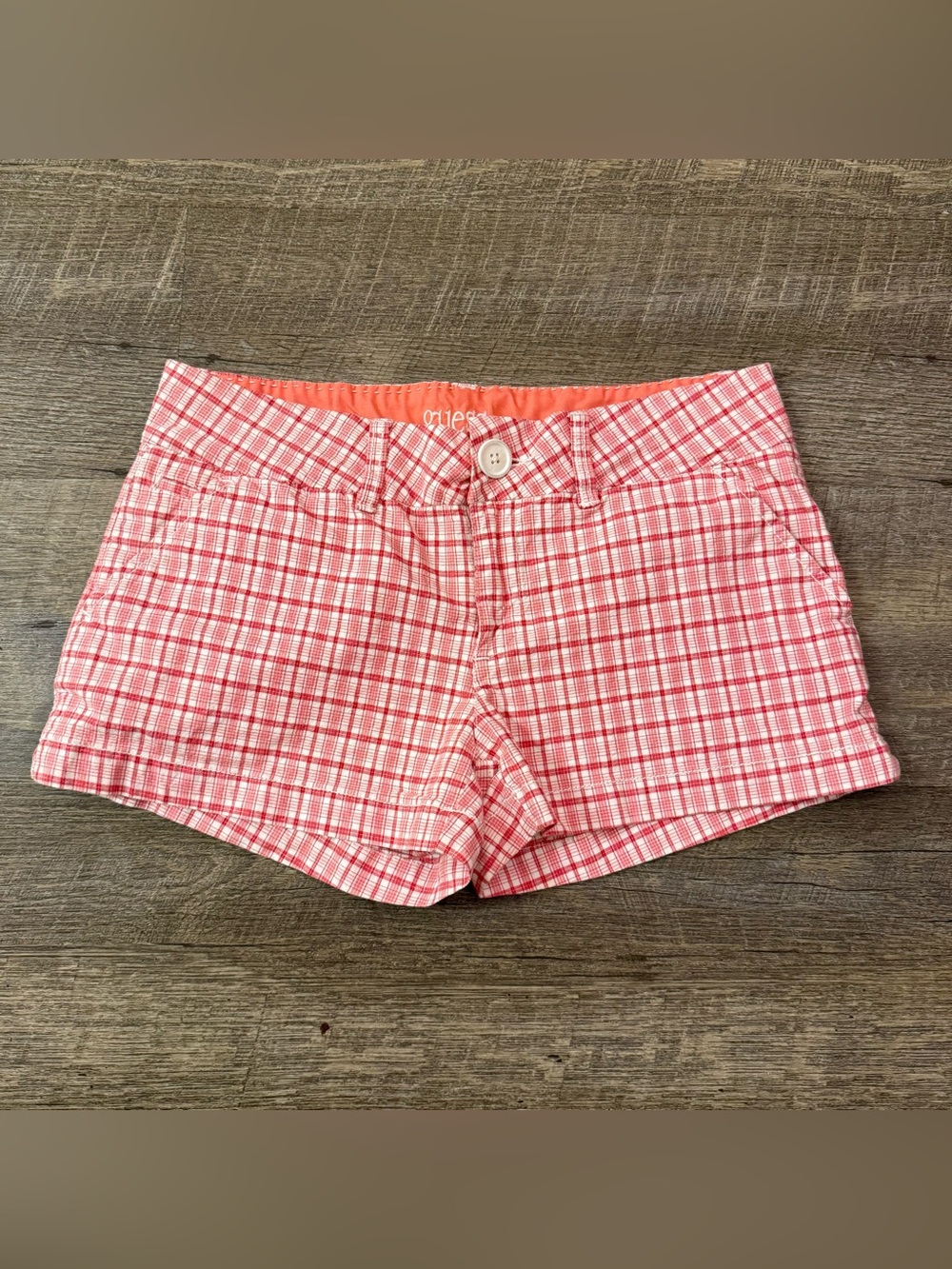 Y2K/Vintage Guess Shorts